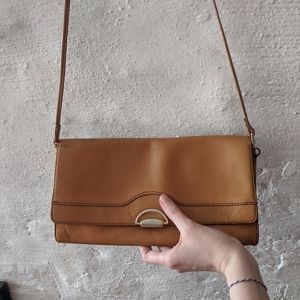 Leather vintage bag from Paris ❣️